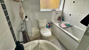 Photo 9- click for photo gallery